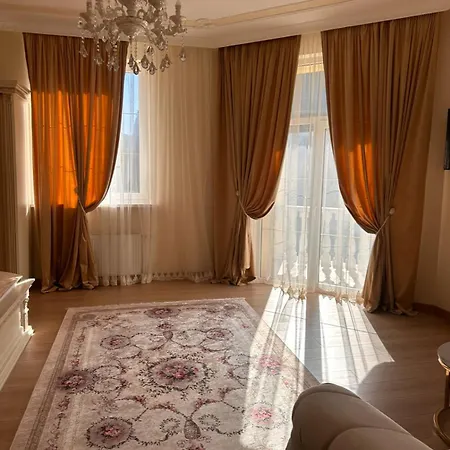 Ludwig Hotel *