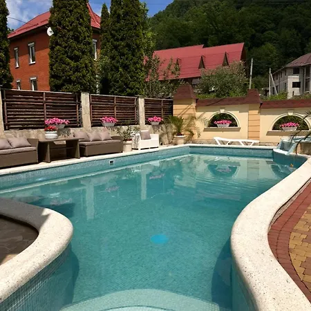 Hotel Ludwig Shaian